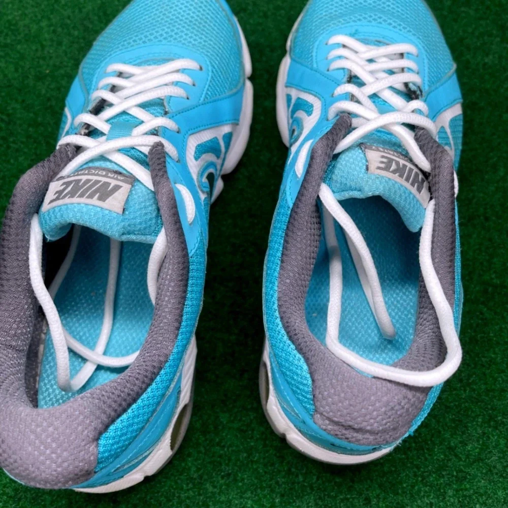 Nike gently used
